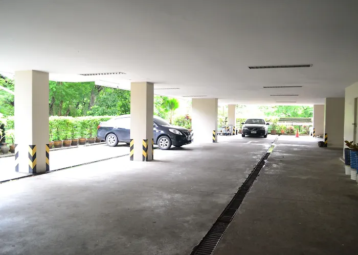 Sky Place Srinakarin Hotel Bangkok