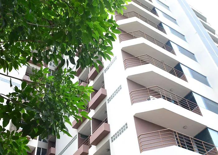 Sky Place Srinakarin Hotel 5*