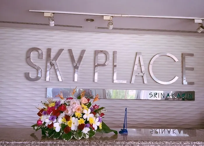Sky Place Srinakarin Hotel 5*