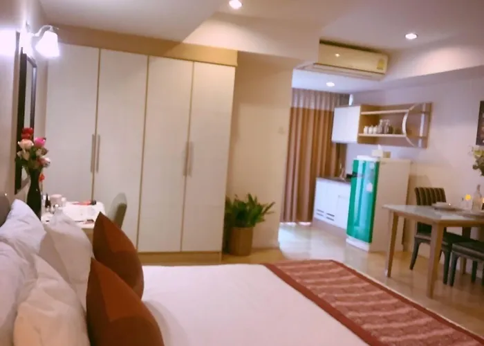 Hotel Sky Place Srinakarin 5*